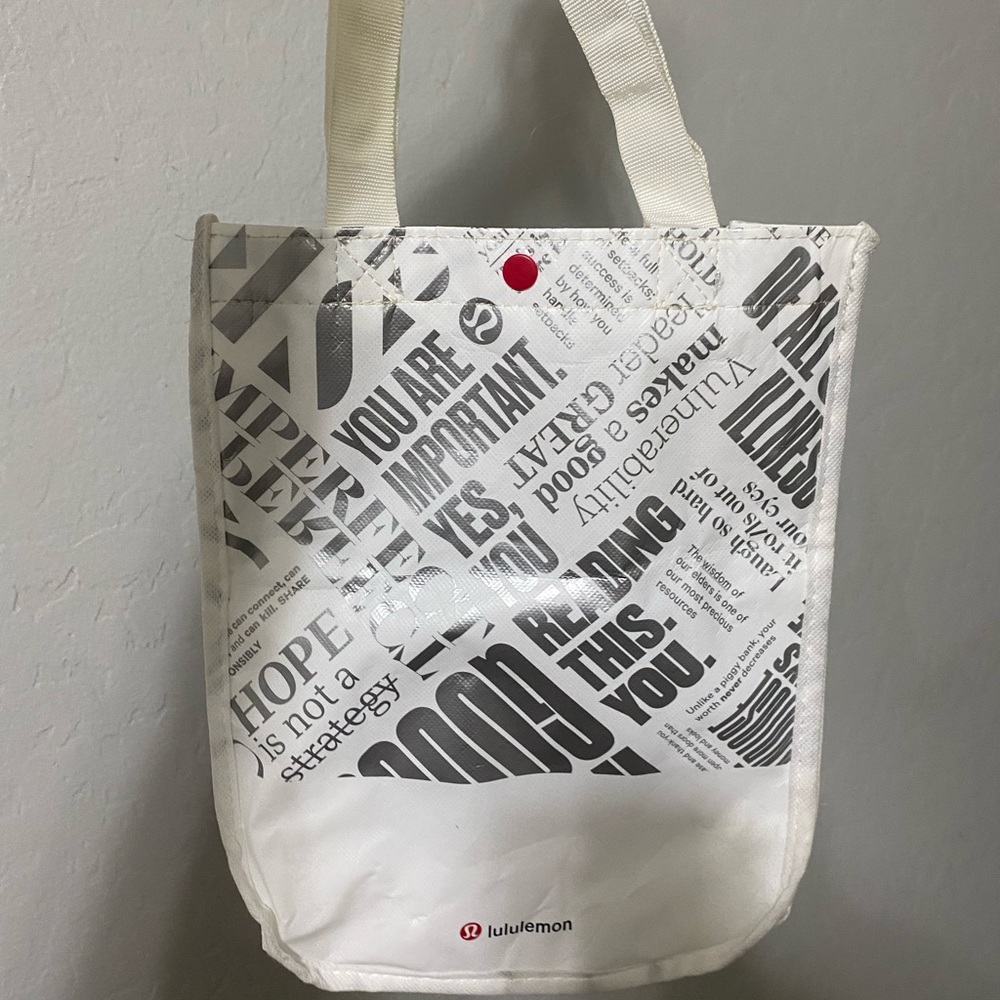 Lululemon bags
